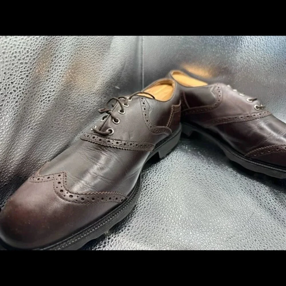 Size 11 - FootJoy Mens Brown Wingtip Leather Spike‎ Icon Golf Oxford Shoes 52040